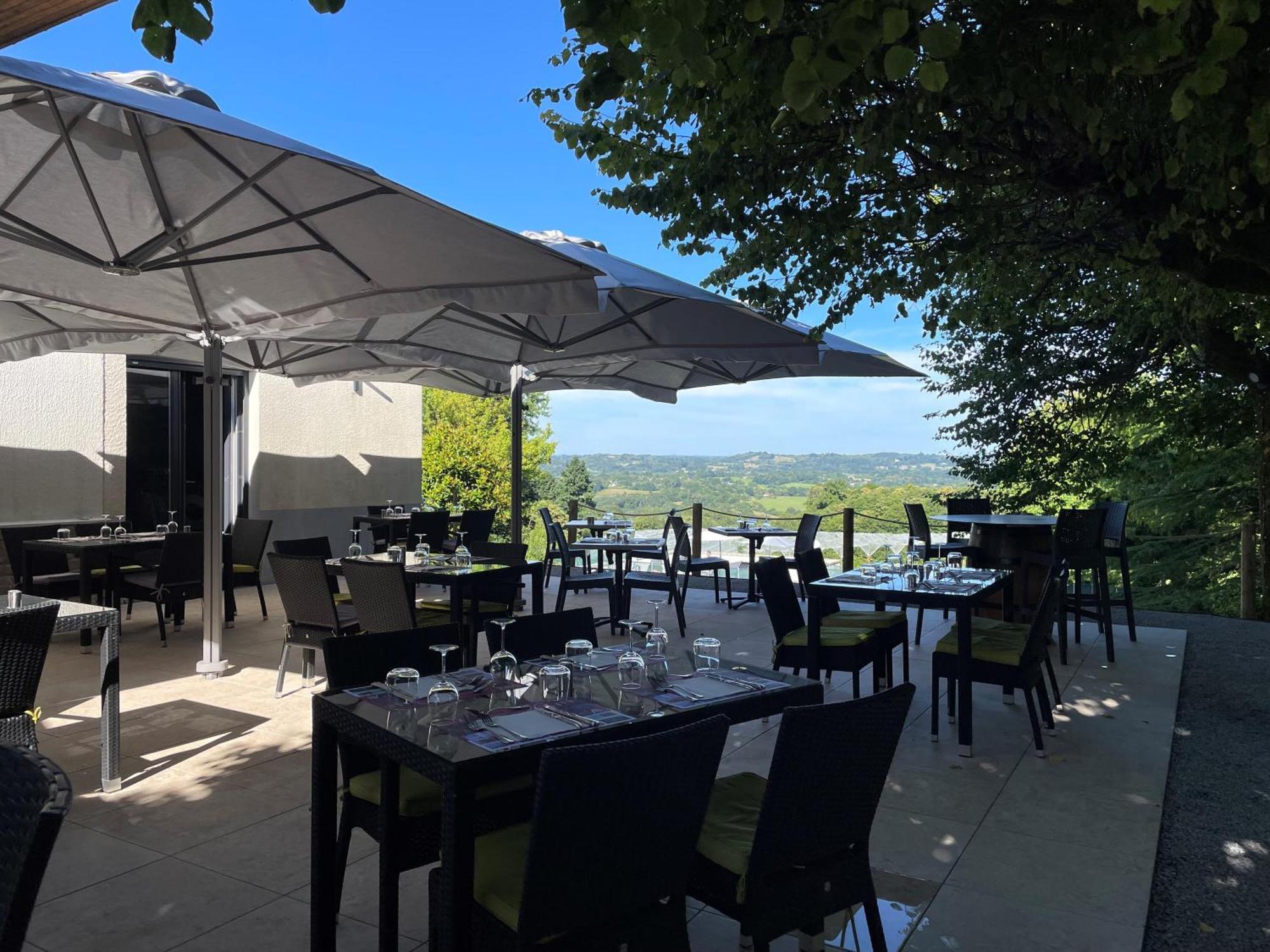 Hotel Relais Du Bas Limousin Sadroc Esterno foto